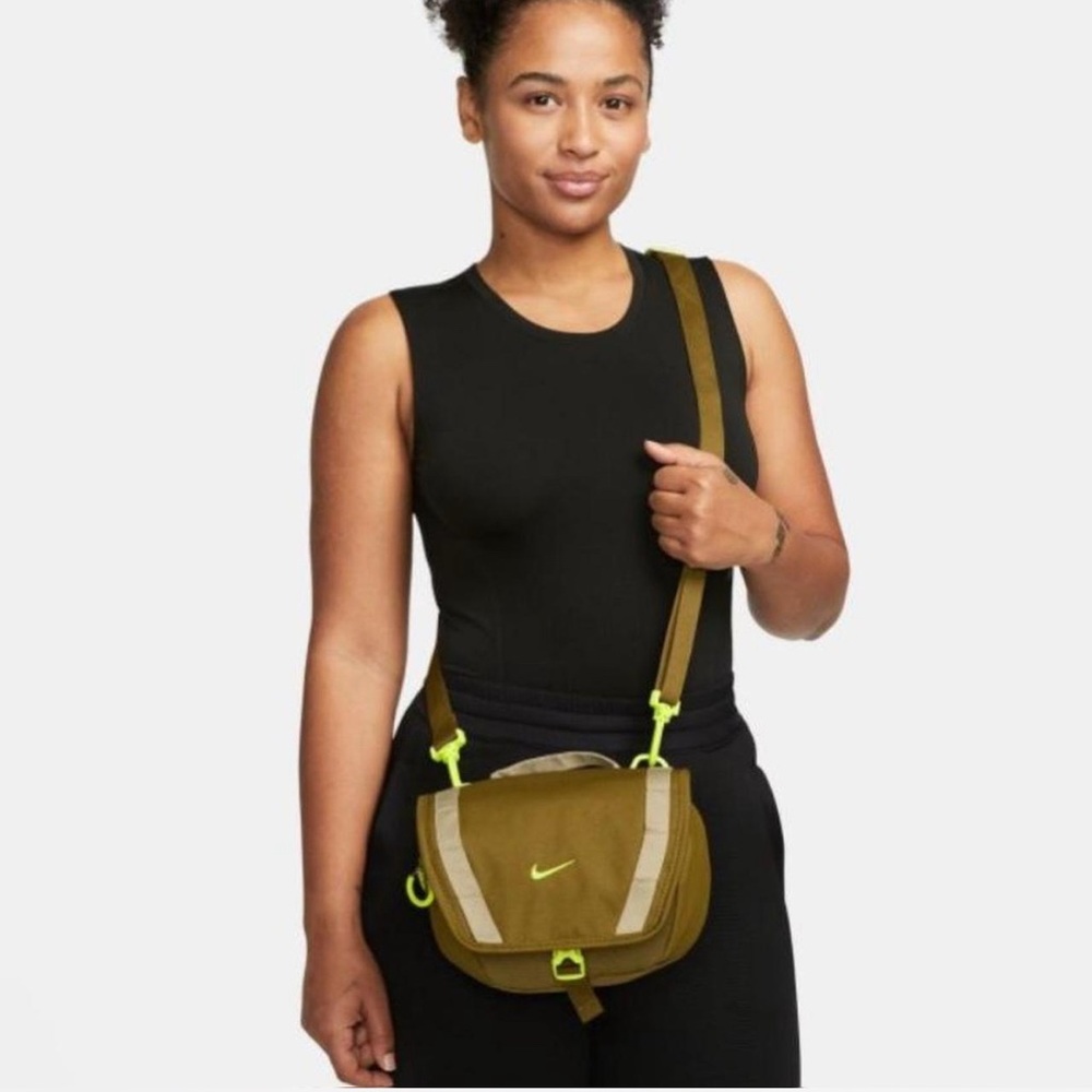 NIKE HIKE HIP PACK 4L